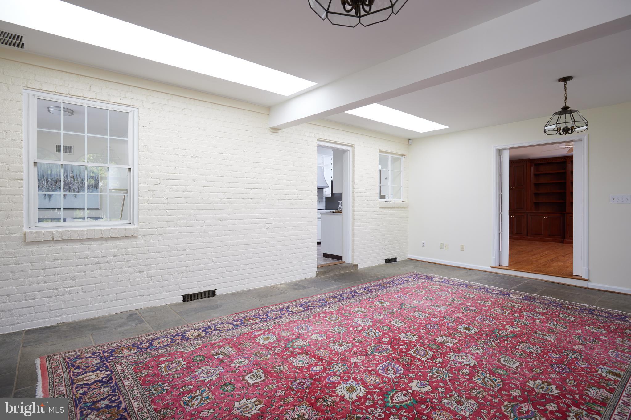 BANNOCKBURN - Residential