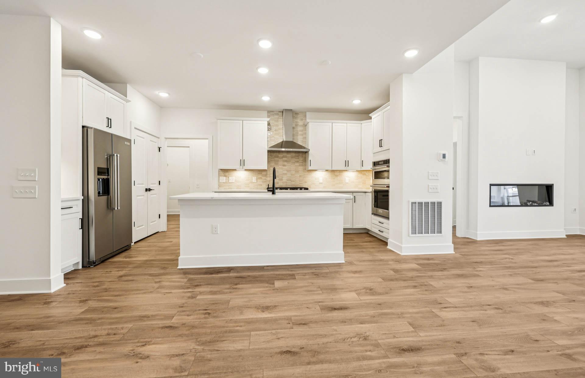 HEATHCOTE VILLAGE - Residential