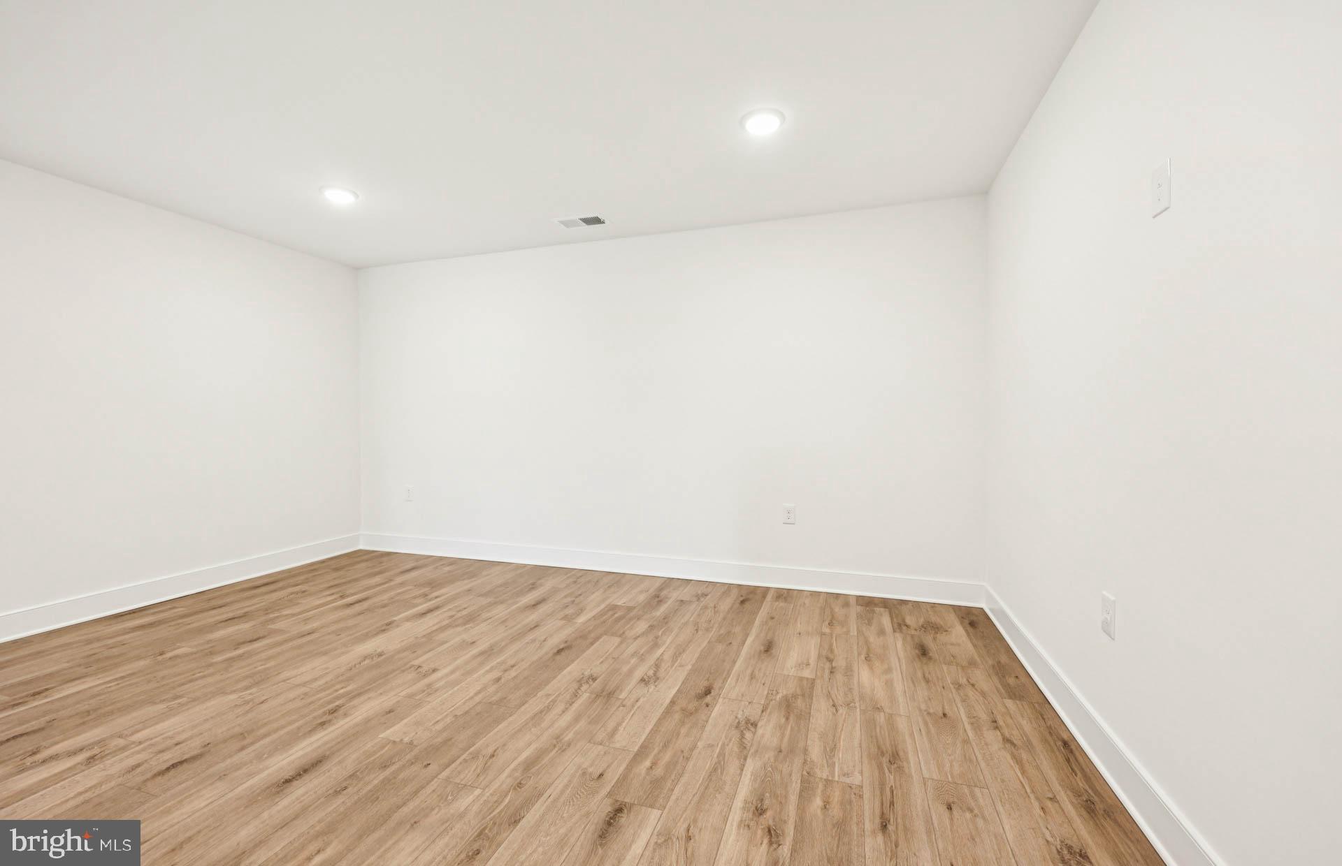 HEATHCOTE VILLAGE - Residential