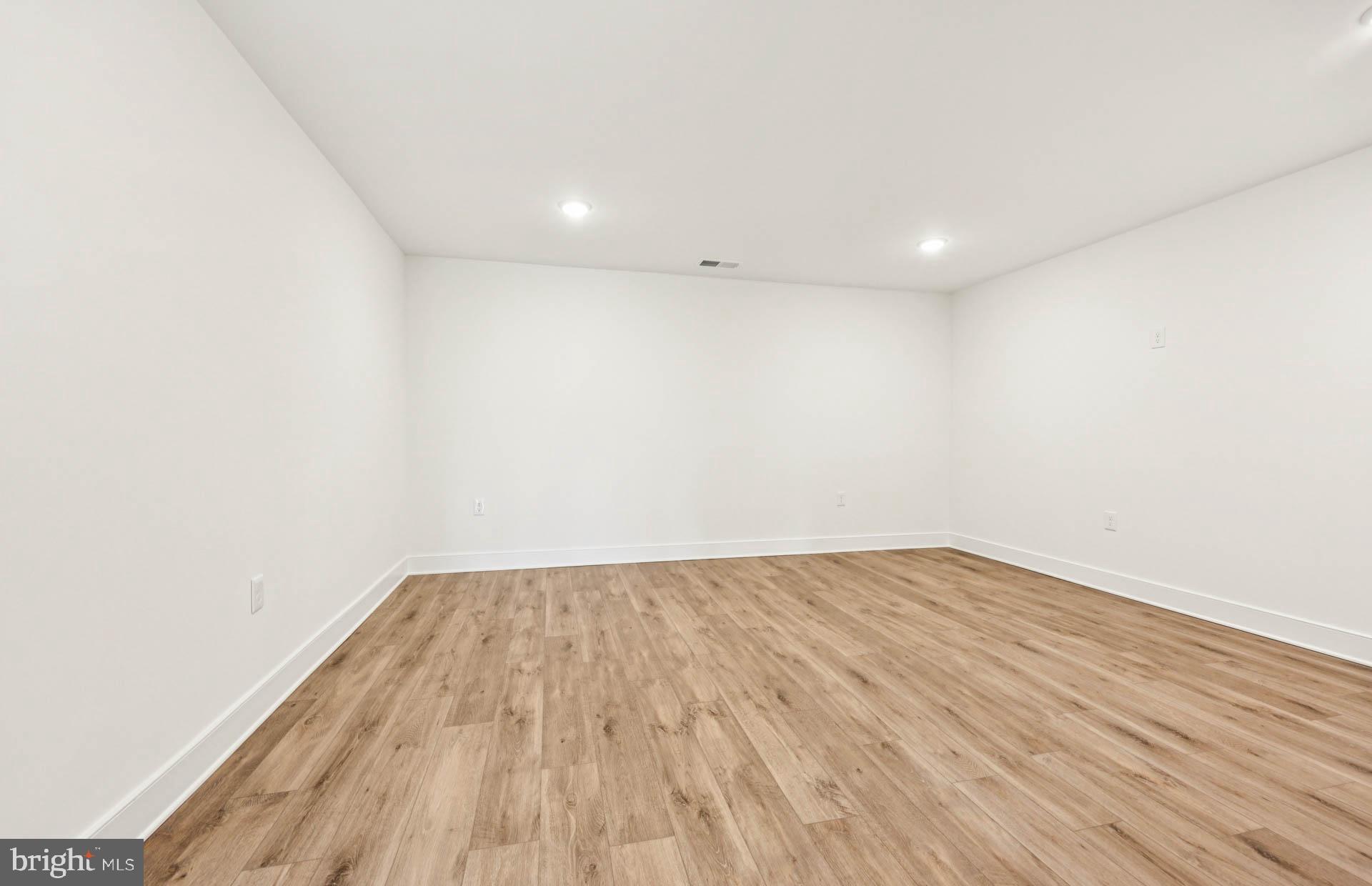 HEATHCOTE VILLAGE - Residential