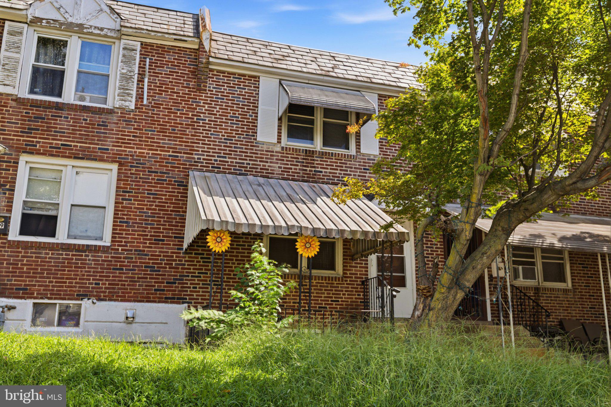 351 W 22ND STREET