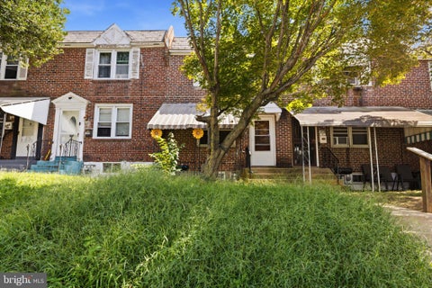 Townhouse For Rent - 351 W 22nd Street<br/> Chesterfield, PA 19013