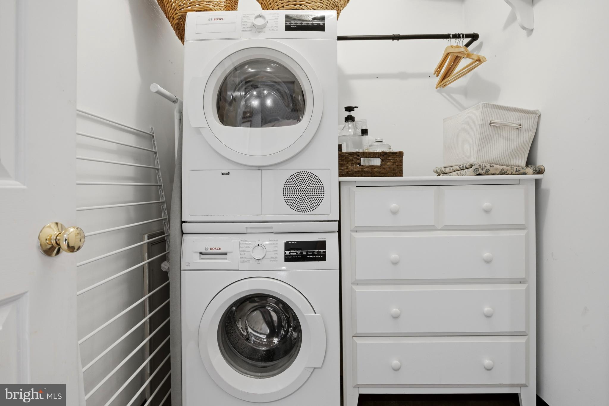 PEAR TREE VIL - Residential