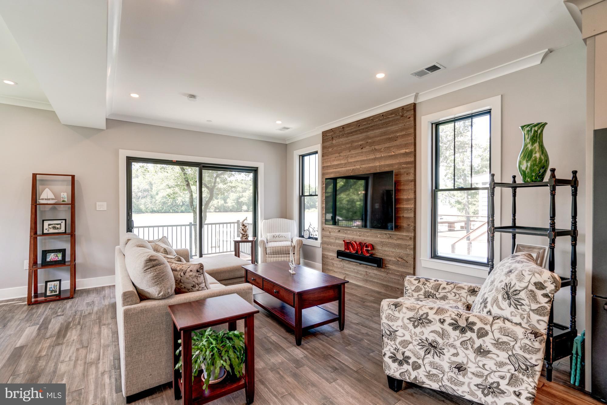 ROCKWOOD - Residential