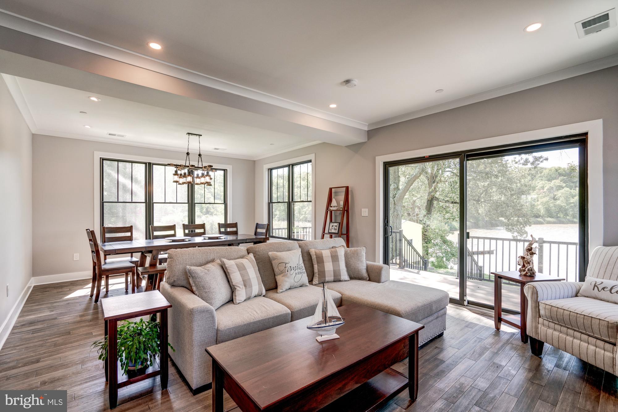 ROCKWOOD - Residential