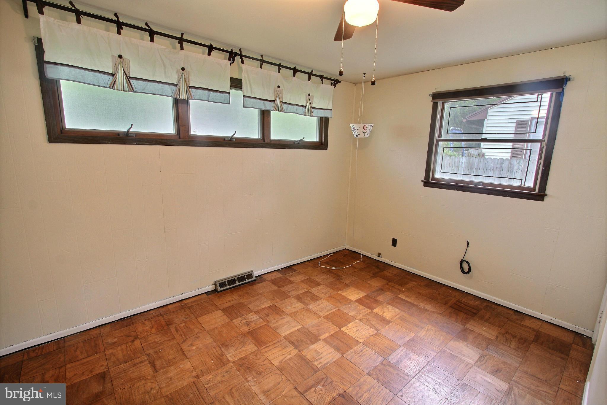 SILVER CREEK - Residential