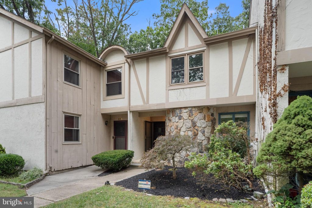 Photo of 628 Jaeger Court, SICKLERVILLE, NJ 08081 (MLS # NJCD2101652)