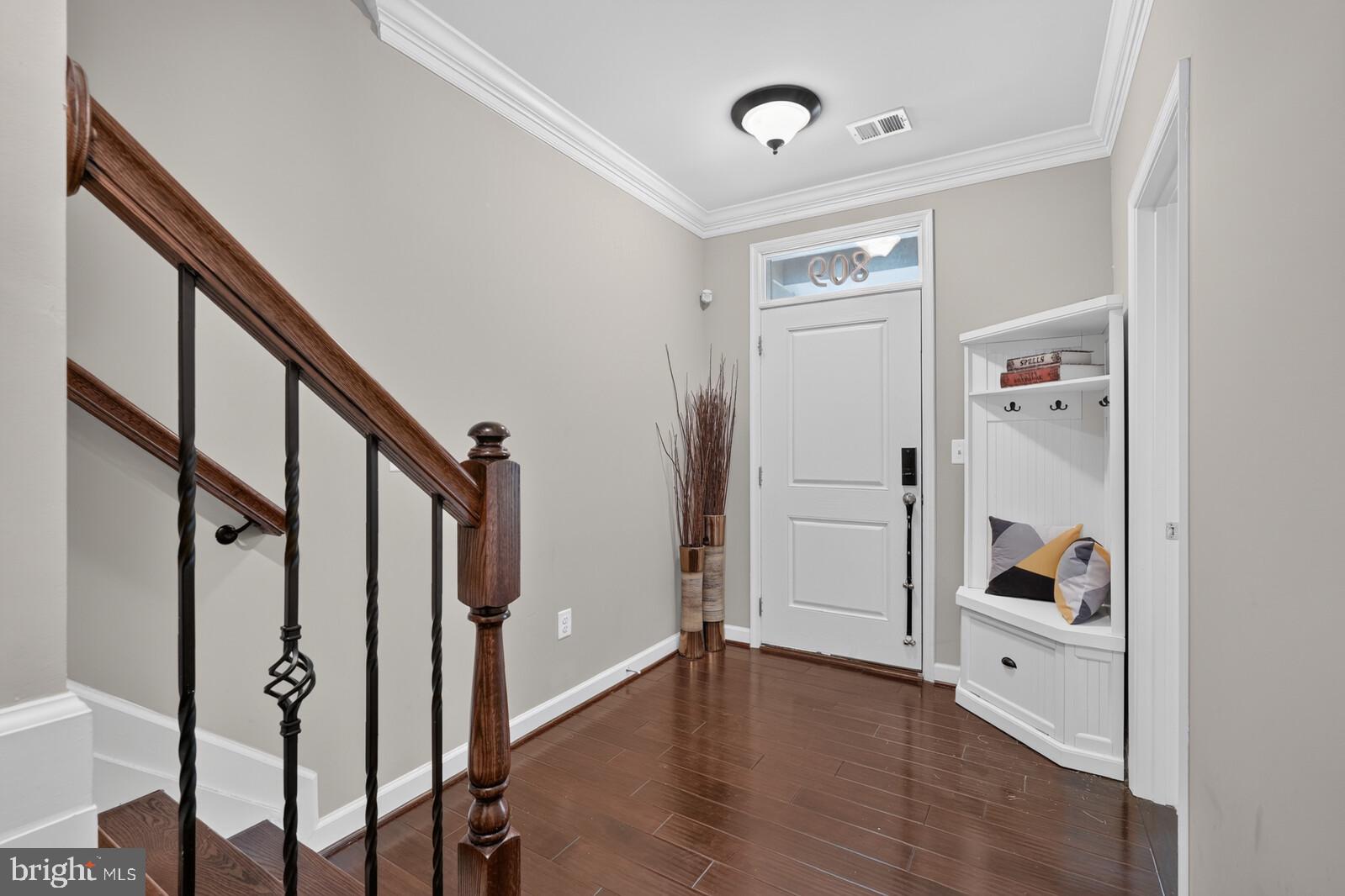 809 FAIR WINDS WAY 294