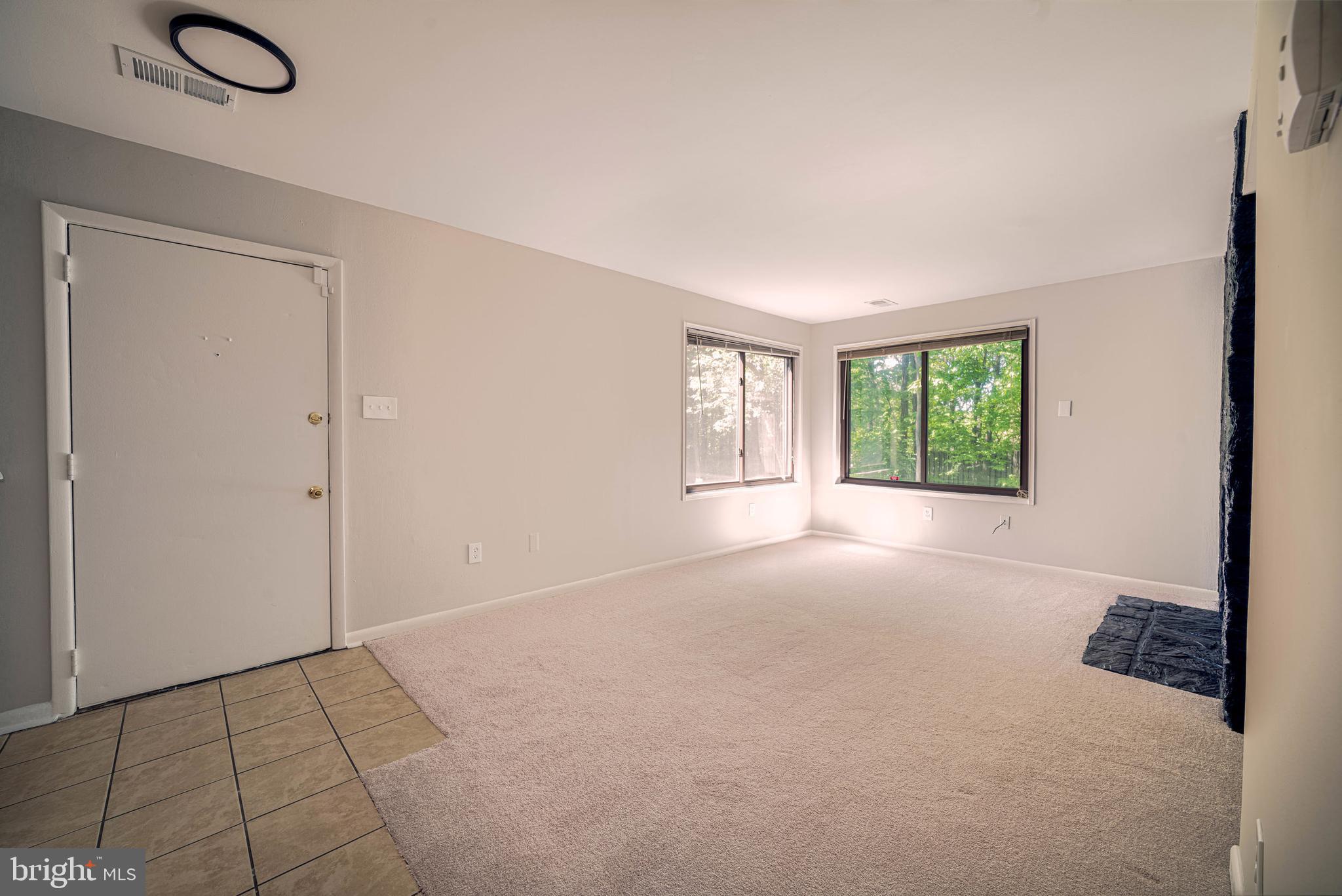 39 CABLE HOLLOW WAY 49-4