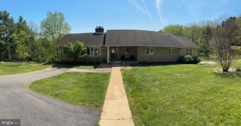 1911 FALLS ROAD PARKTON MD 21120