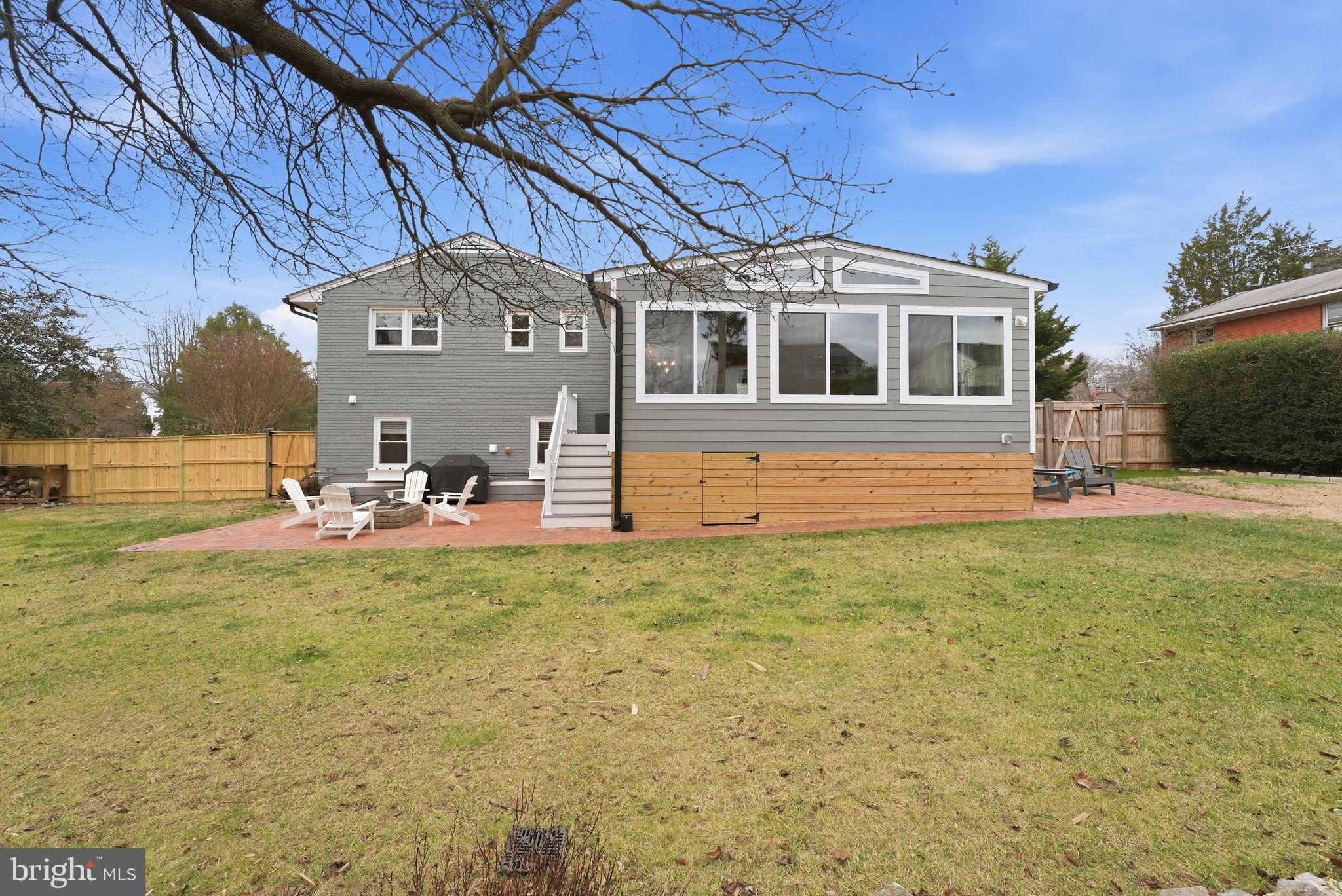 BEACON VILLAGE - Residential