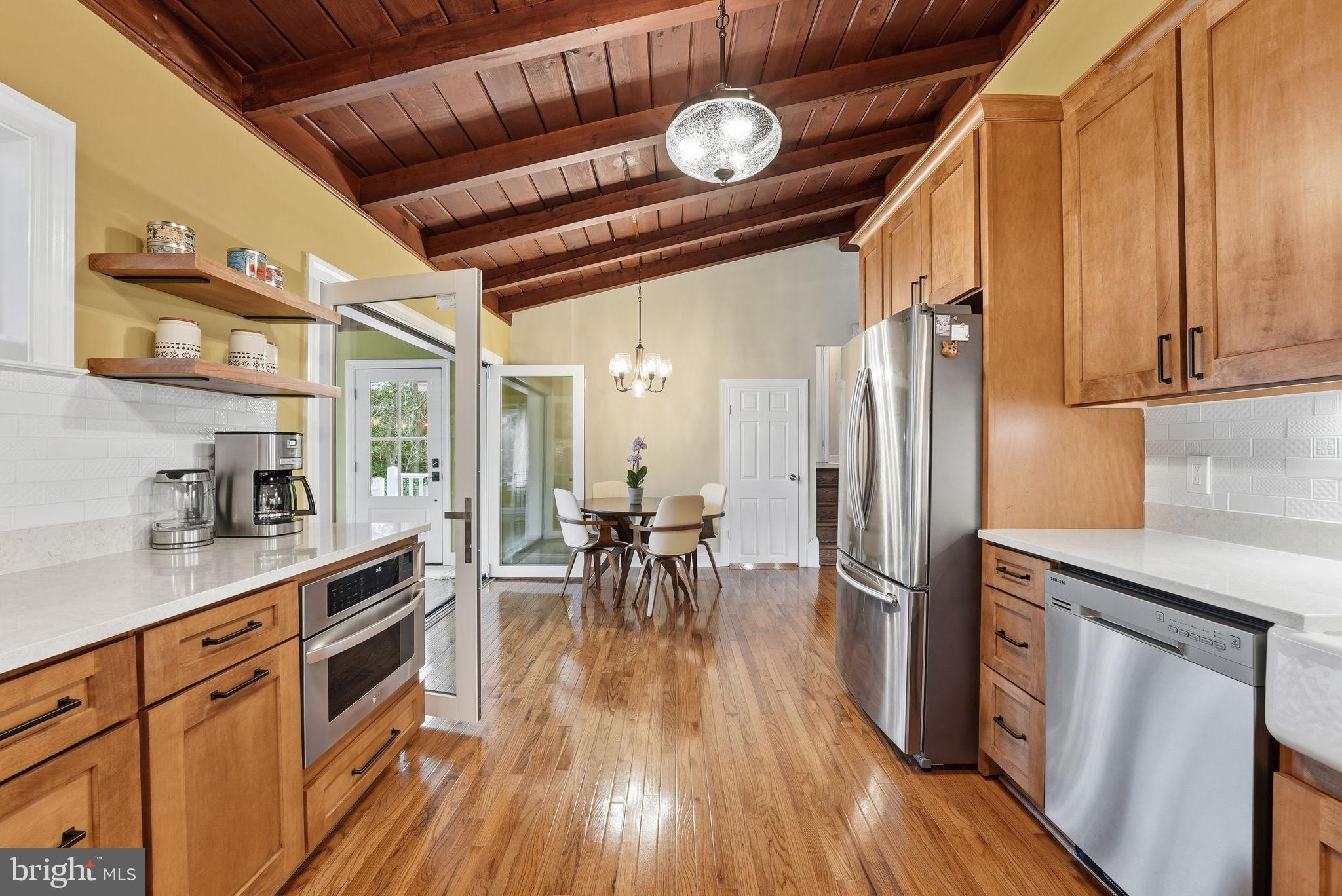 BEACON VILLAGE - Residential