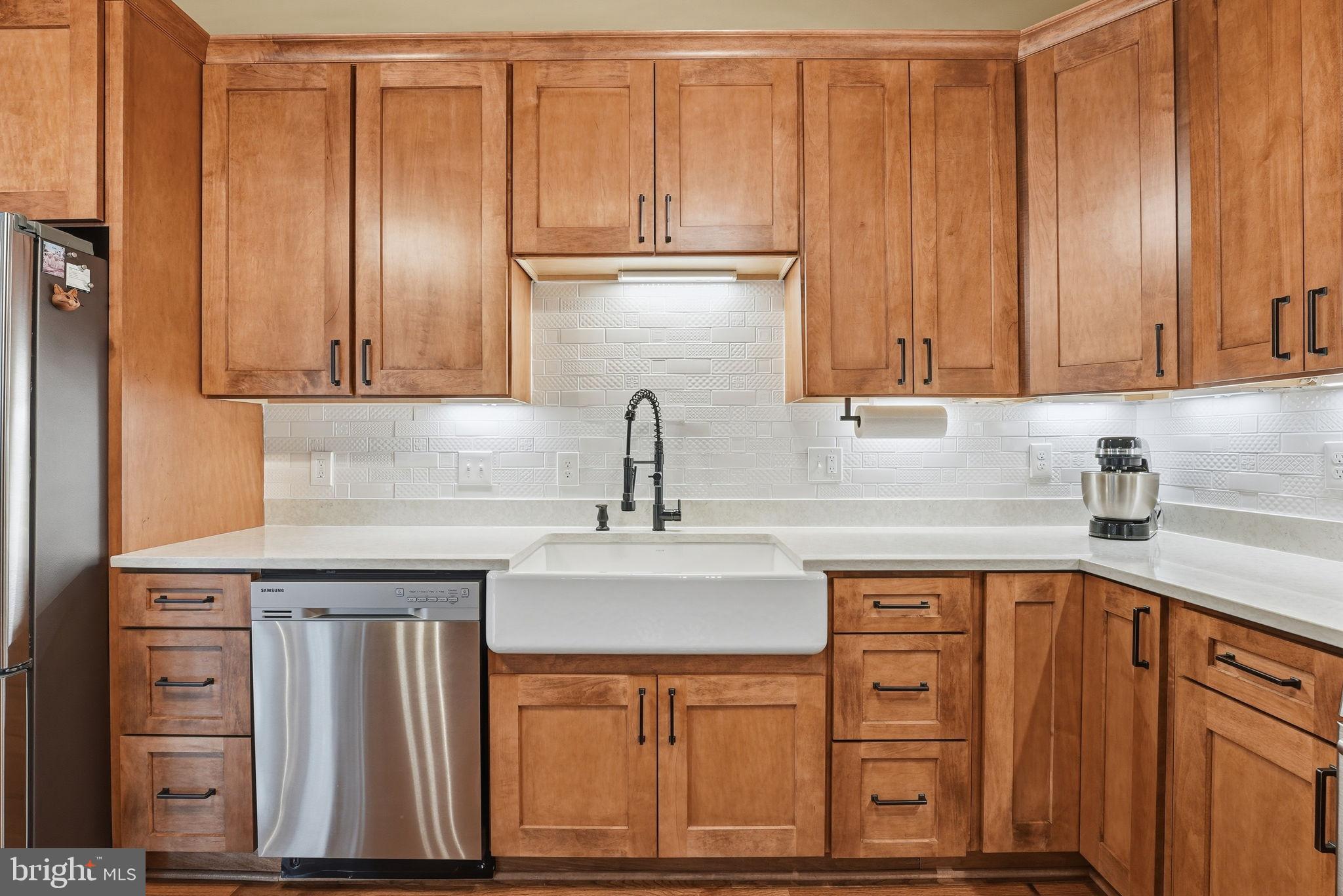 BEACON VILLAGE - Residential