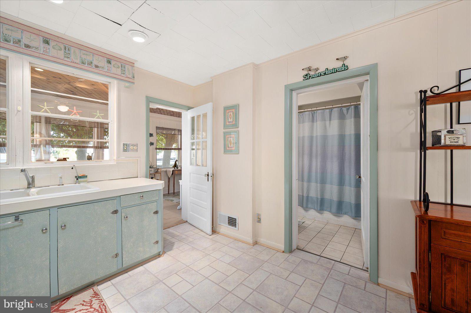 CAPE ISLE OF WIGHT - Residential