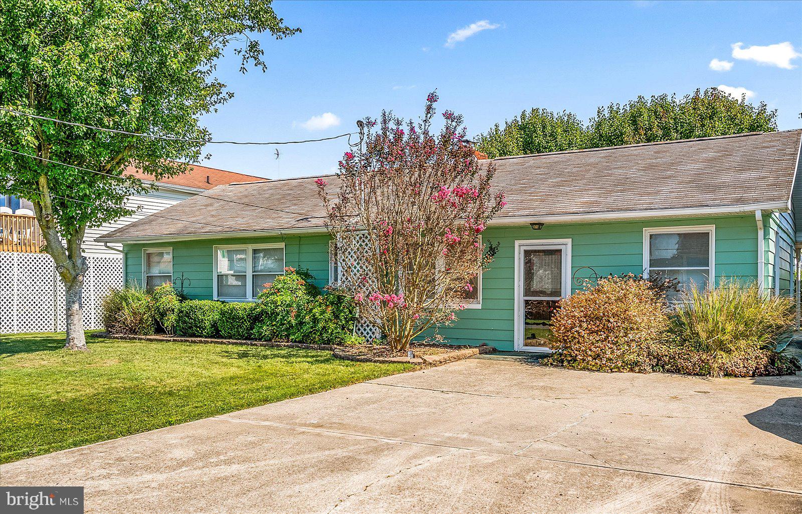 CAPE ISLE OF WIGHT - Residential