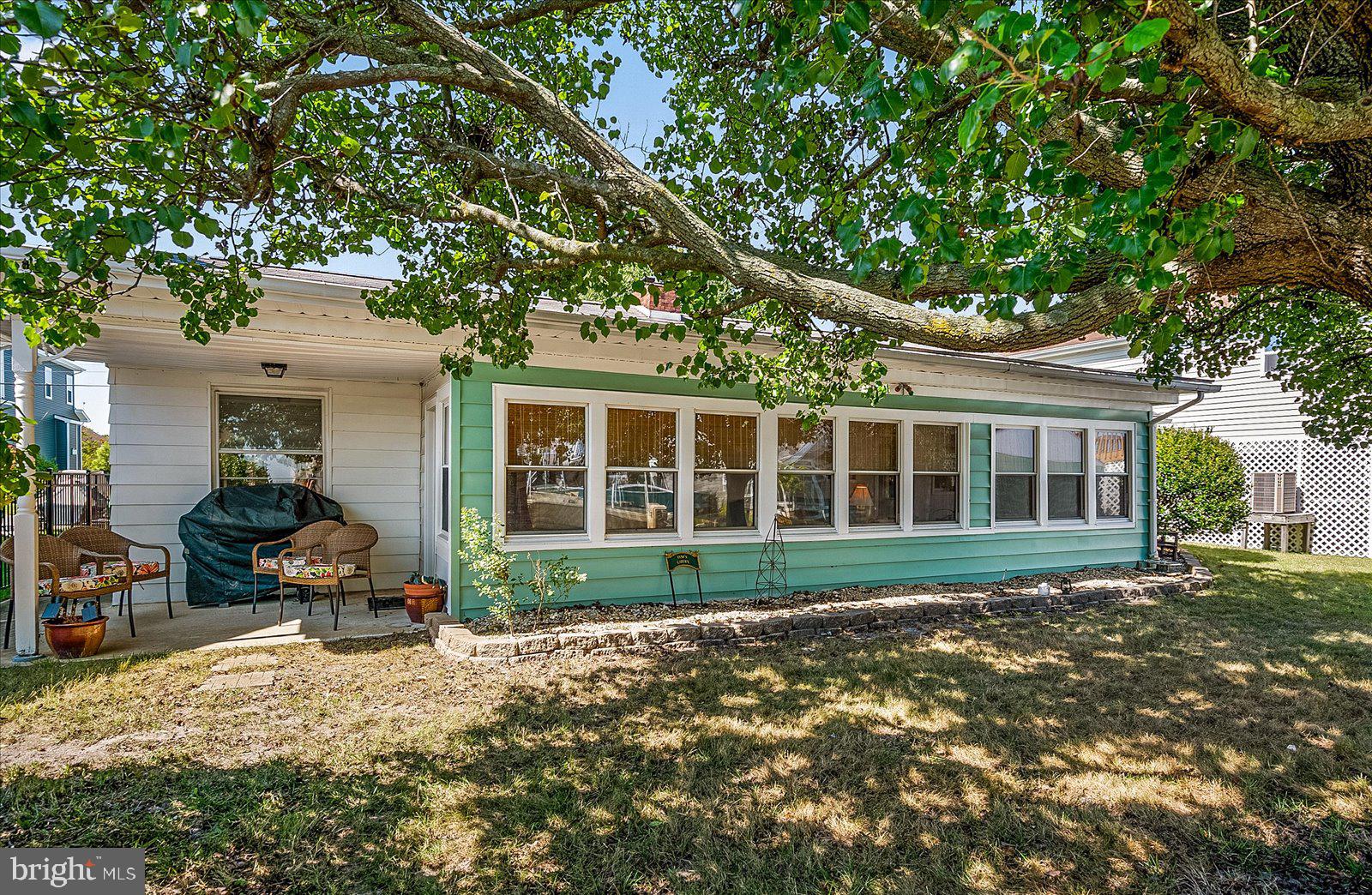 CAPE ISLE OF WIGHT - Residential