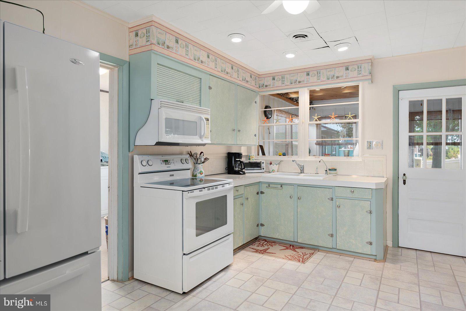 CAPE ISLE OF WIGHT - Residential