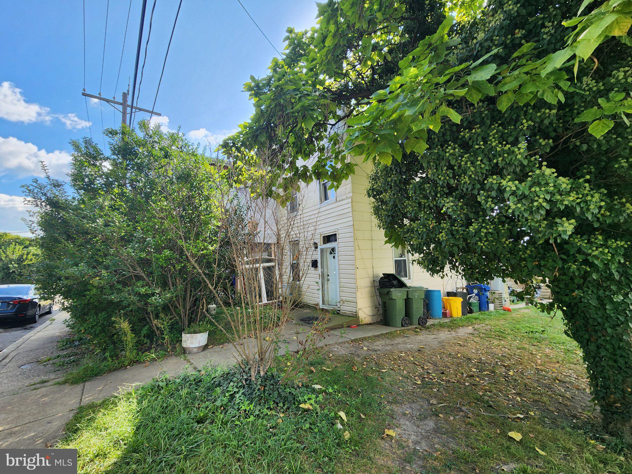 3115 LEEDS STREET