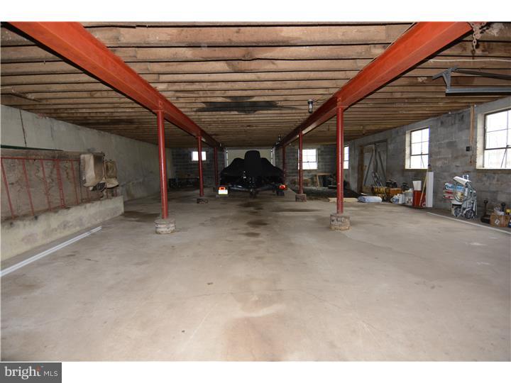 RABBIT RUN - Residential