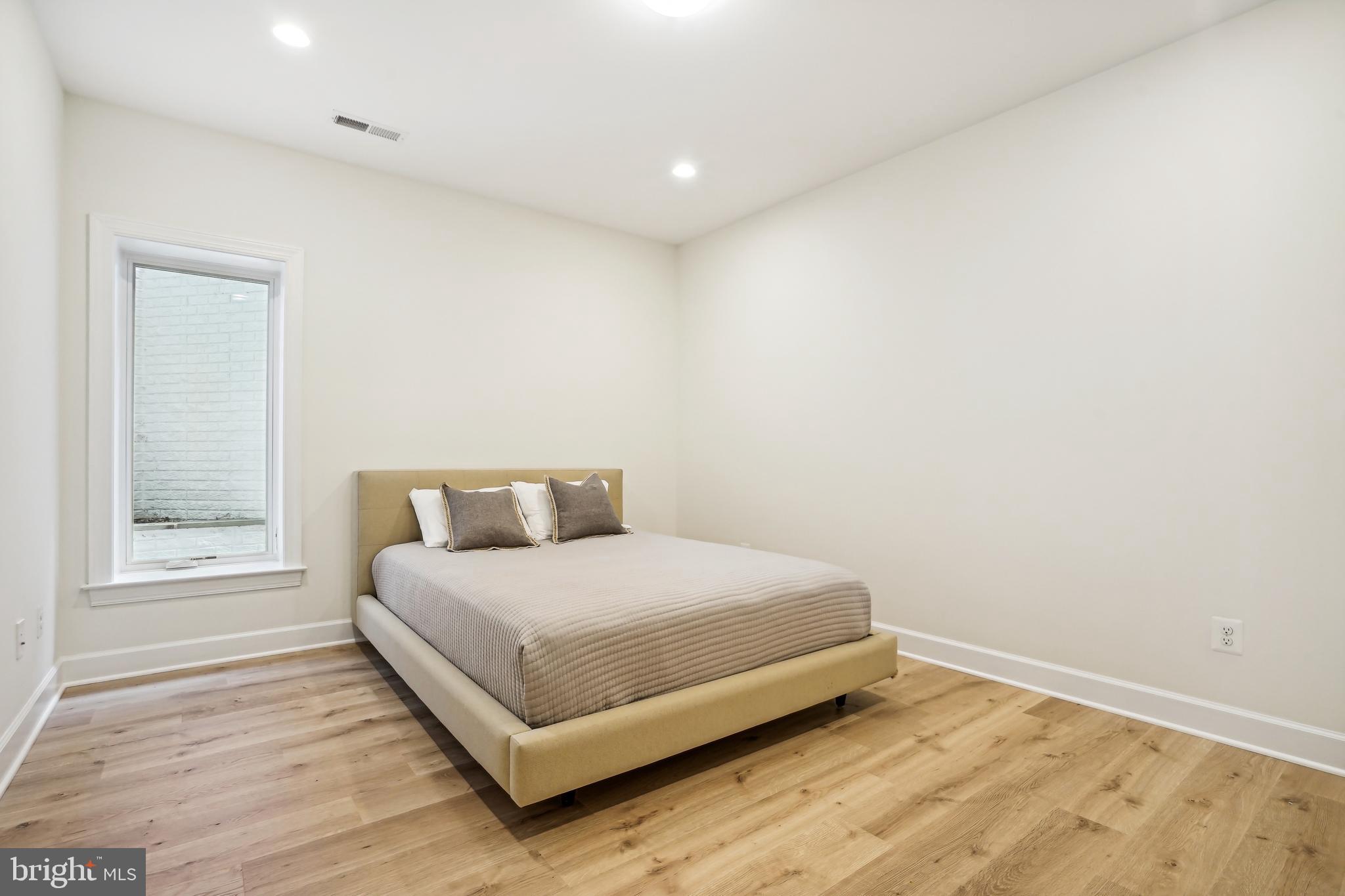 BROYHILL LANGLEY ESTATES - Residential