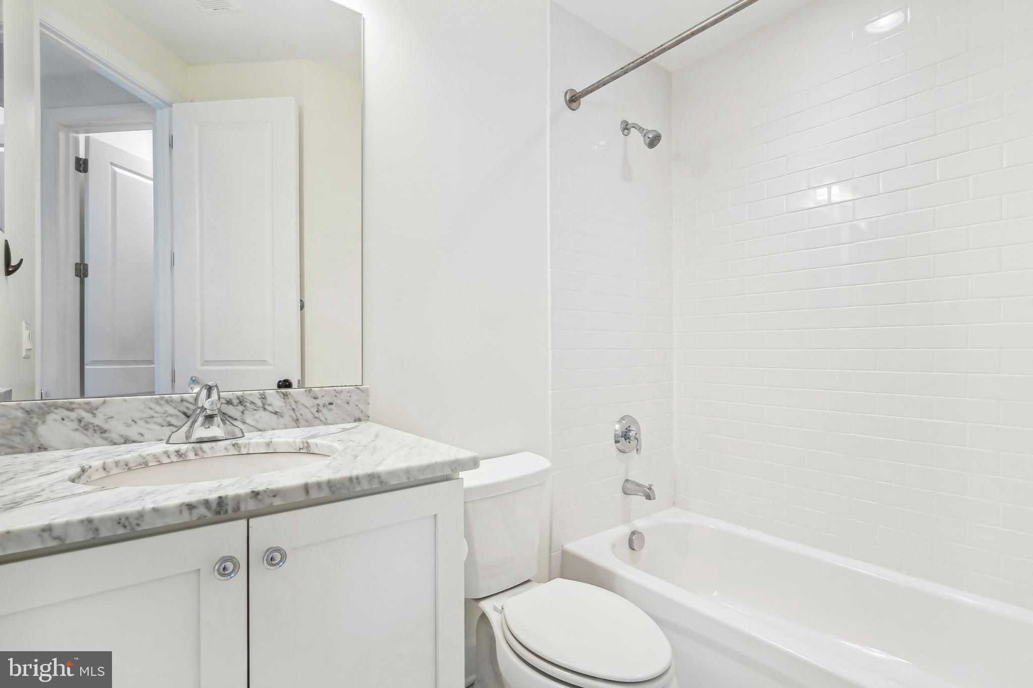 BROYHILL LANGLEY ESTATES - Residential