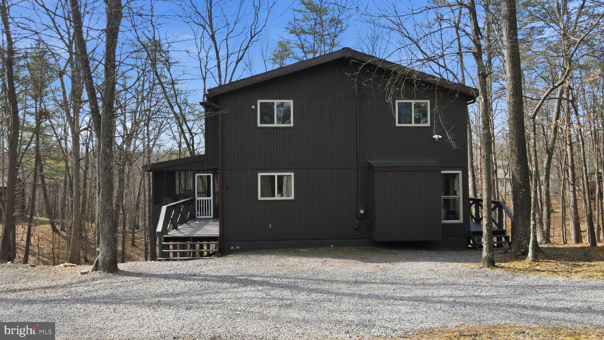 THE WOODS - Residential