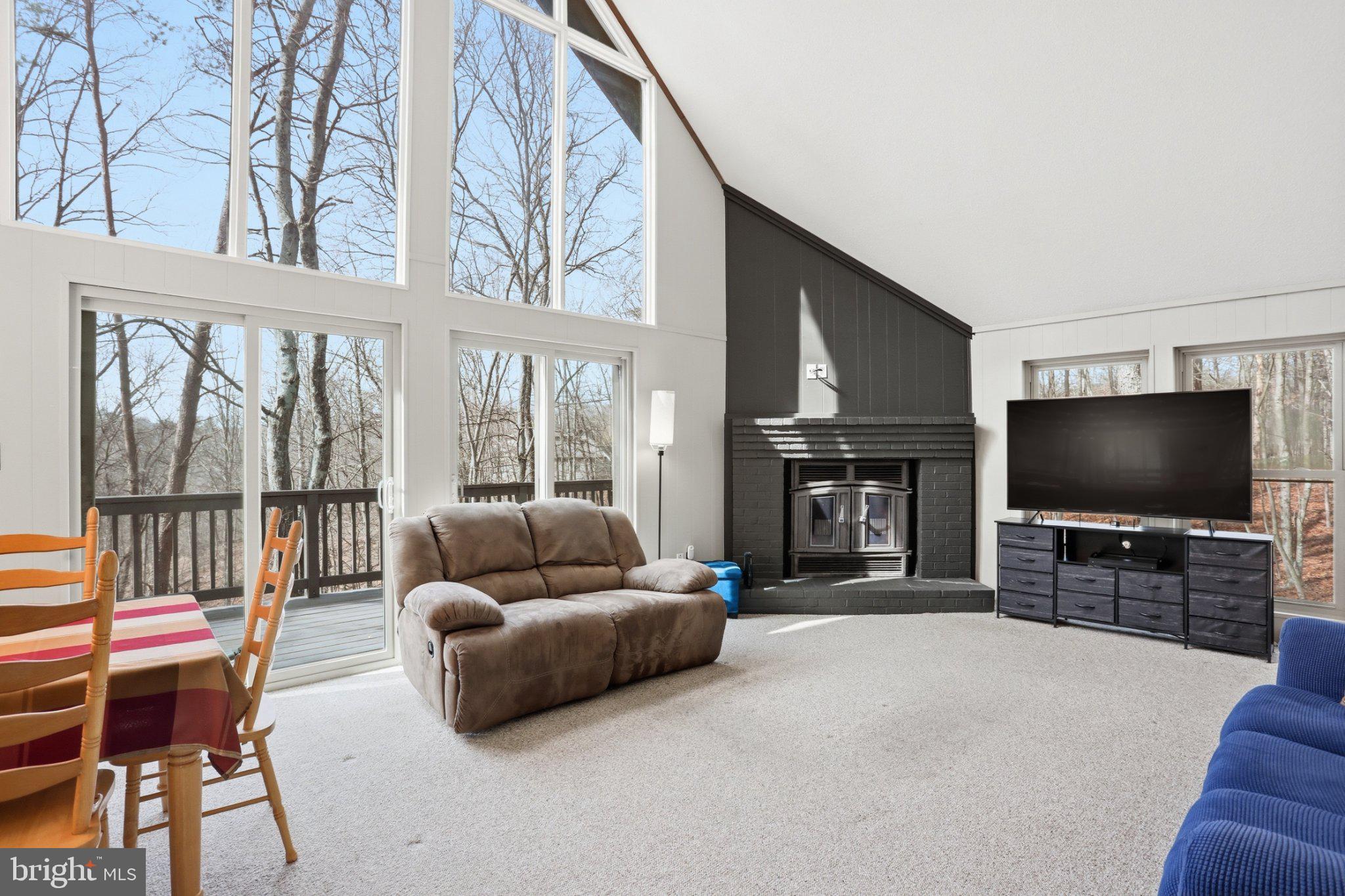 THE WOODS - Residential