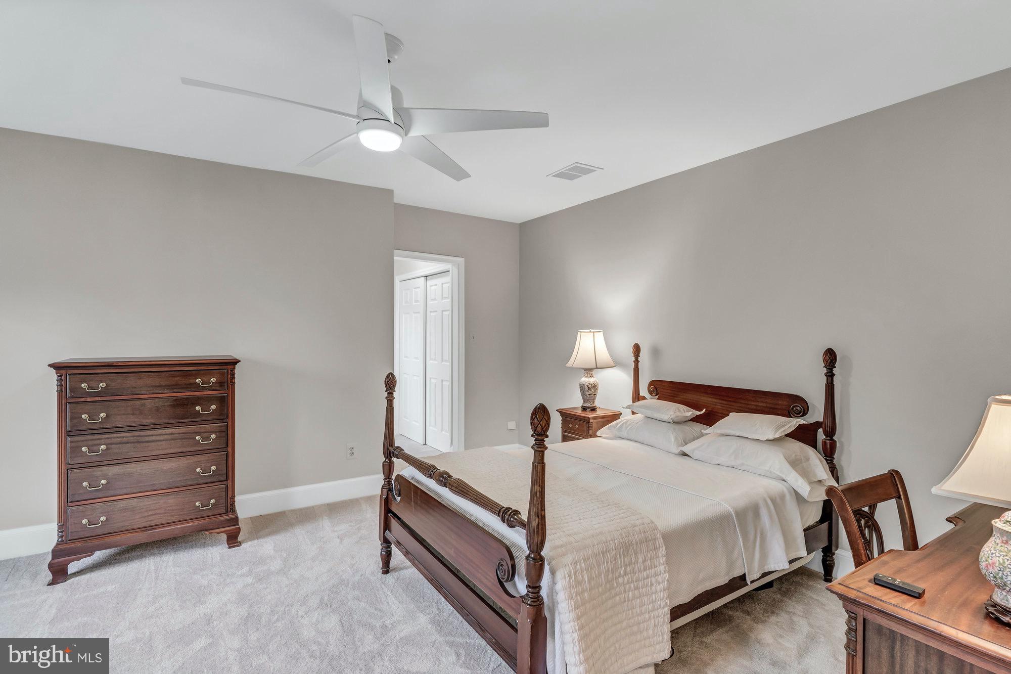 DOGWOOD KNOLLS - Residential