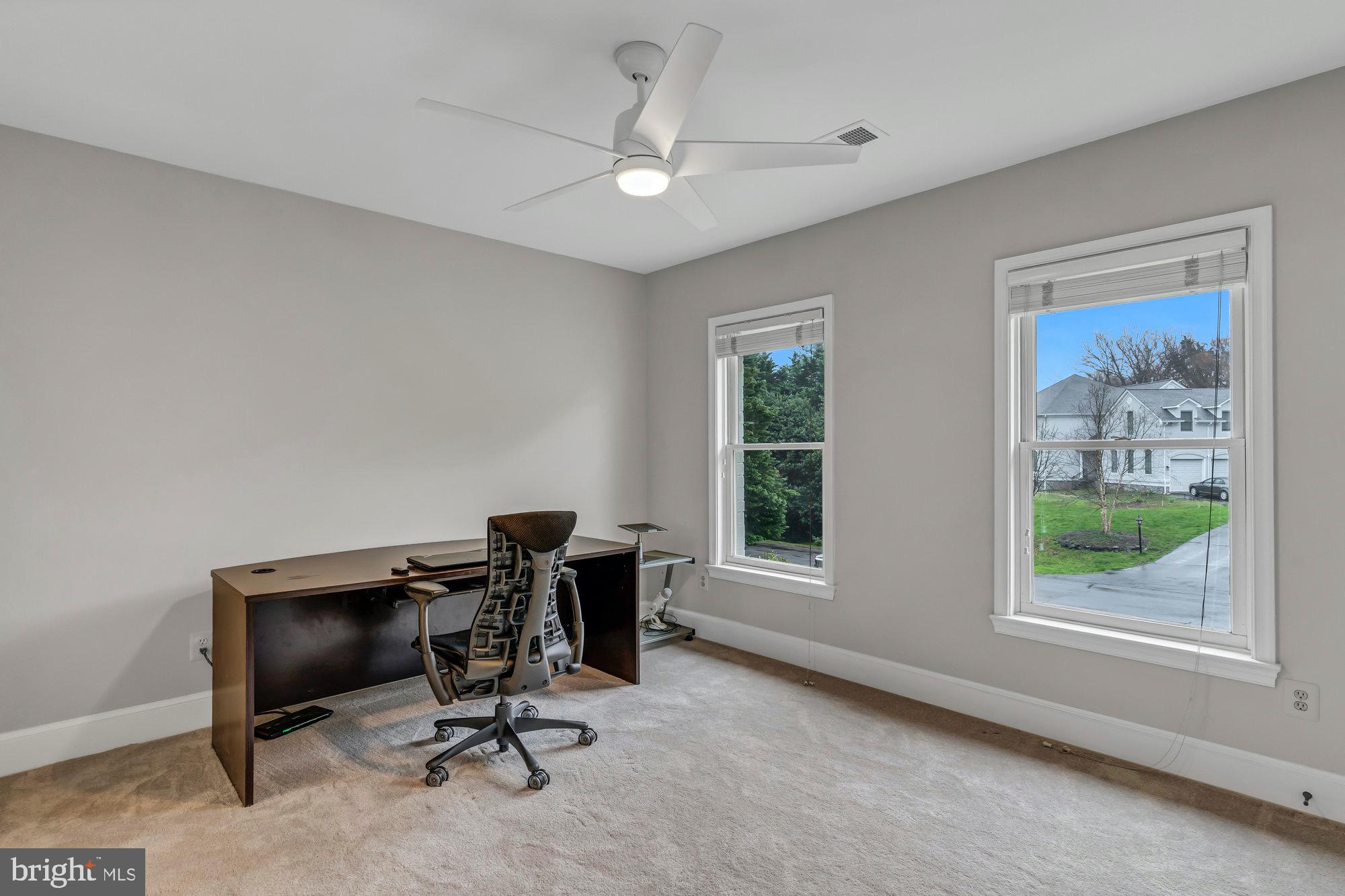 DOGWOOD KNOLLS - Residential