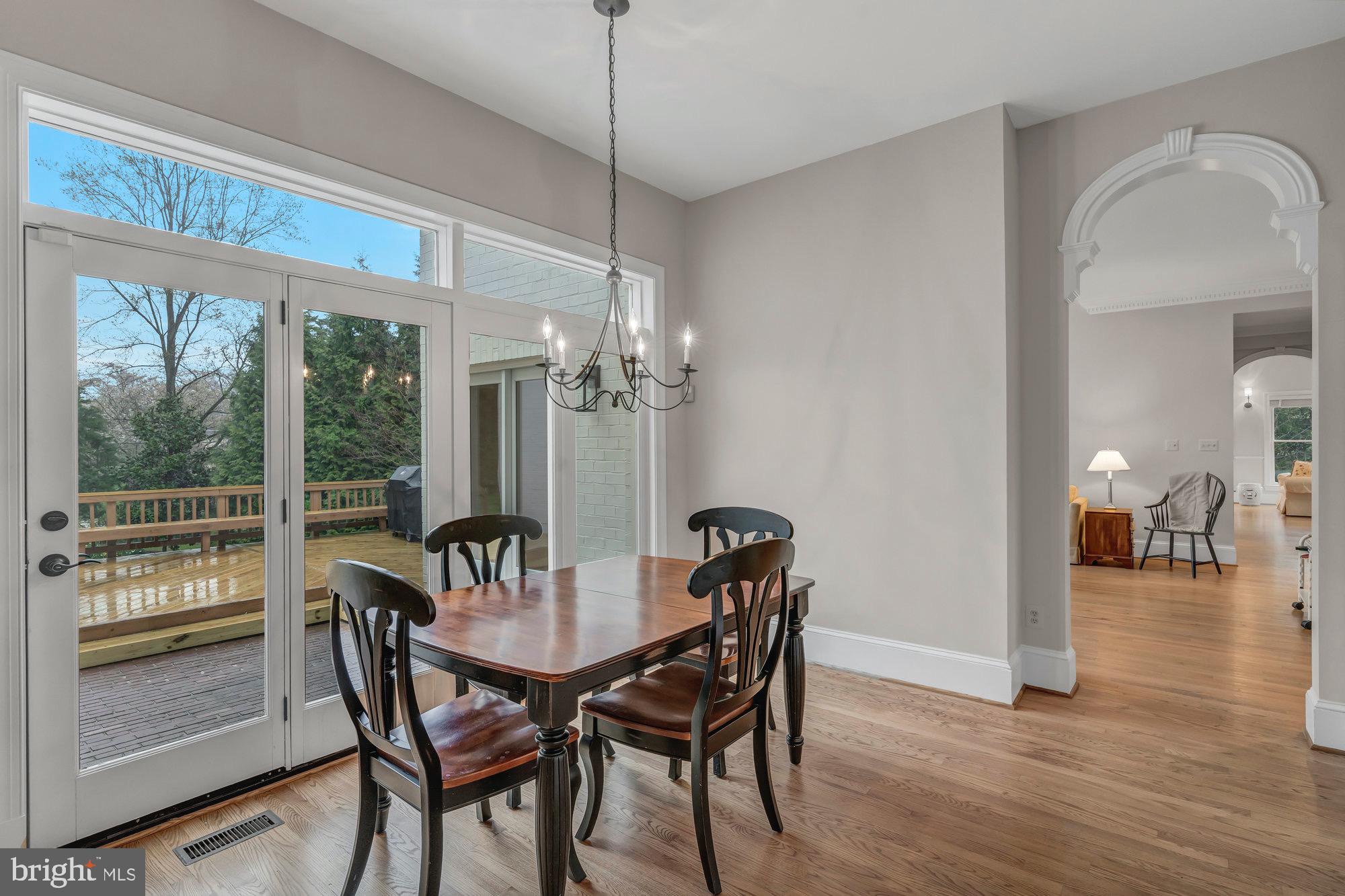 DOGWOOD KNOLLS - Residential