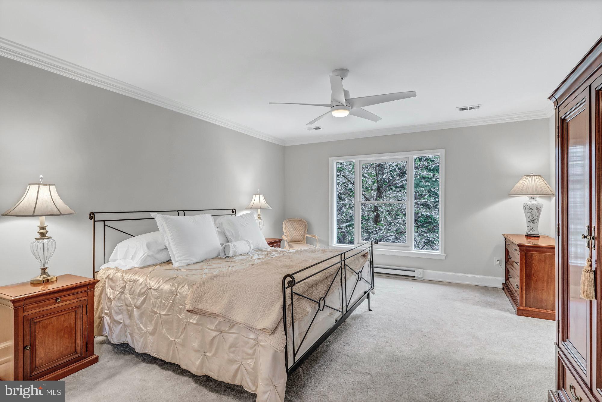 DOGWOOD KNOLLS - Residential