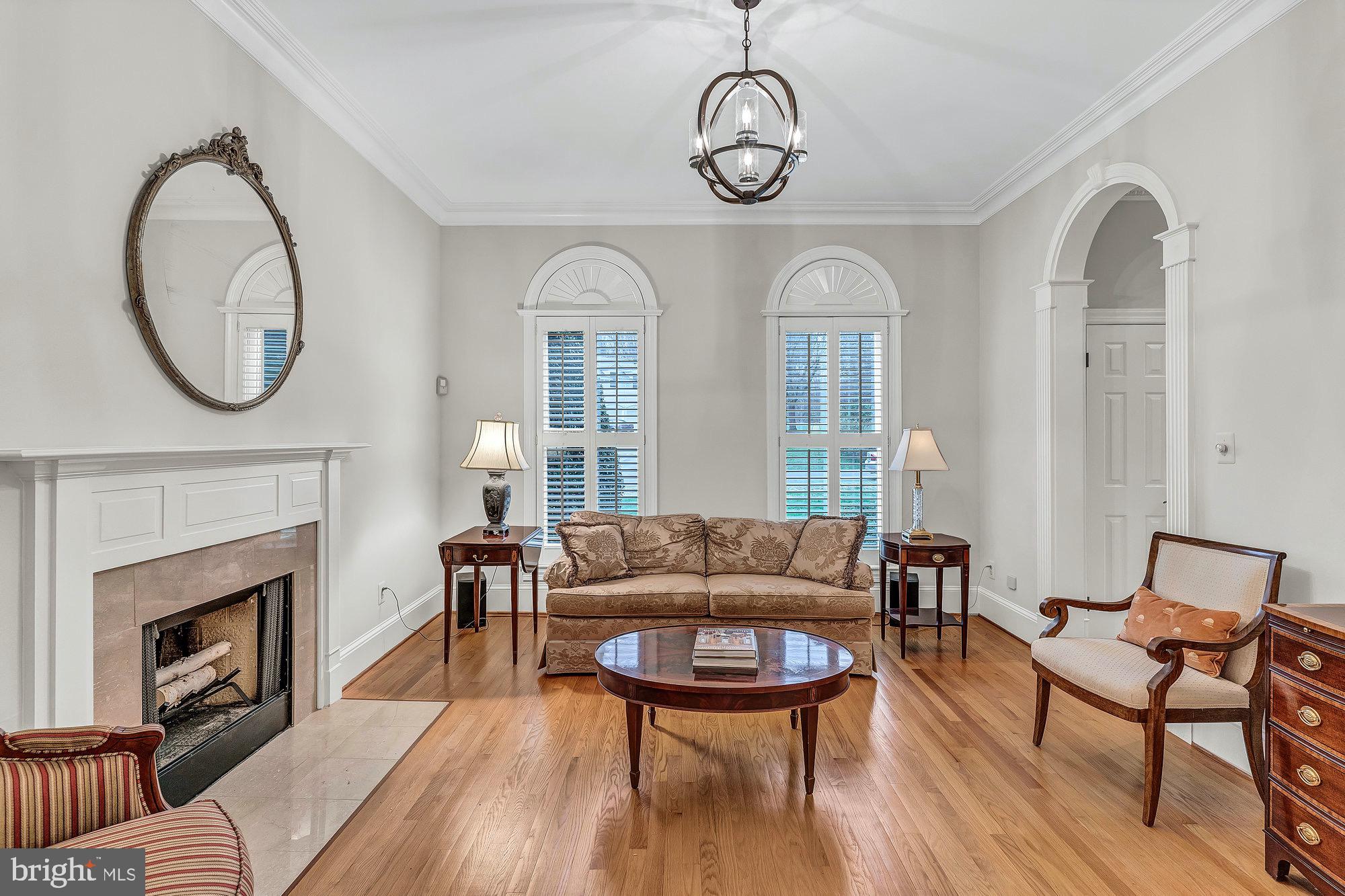 DOGWOOD KNOLLS - Residential