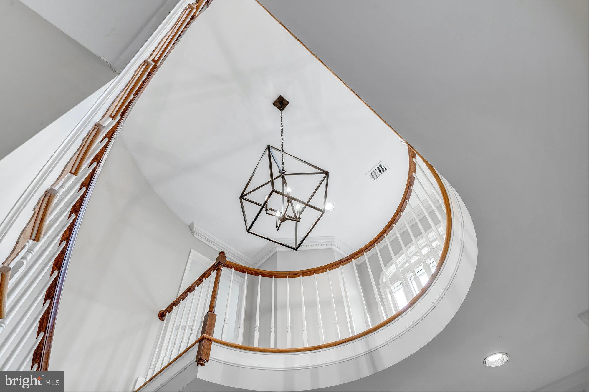 DOGWOOD KNOLLS - Residential