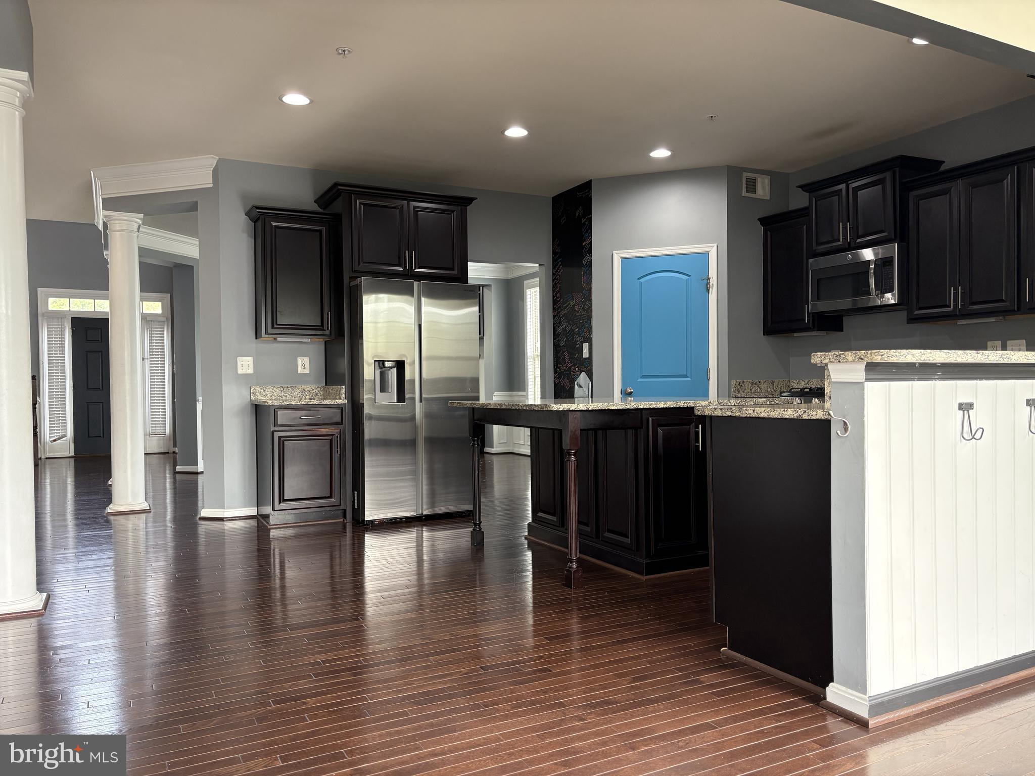 WOODMORE TOWNE CENTRE - Residential