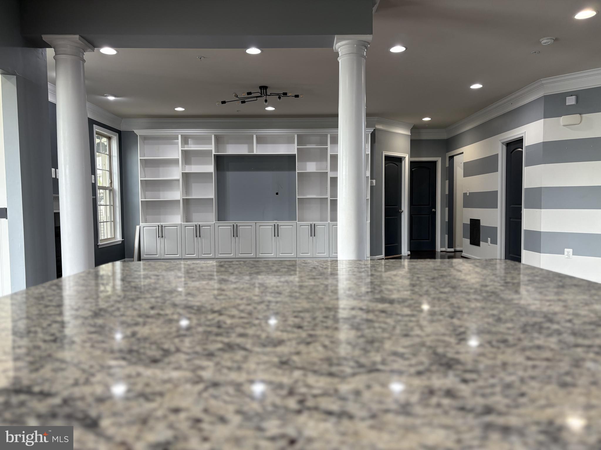 WOODMORE TOWNE CENTRE - Residential