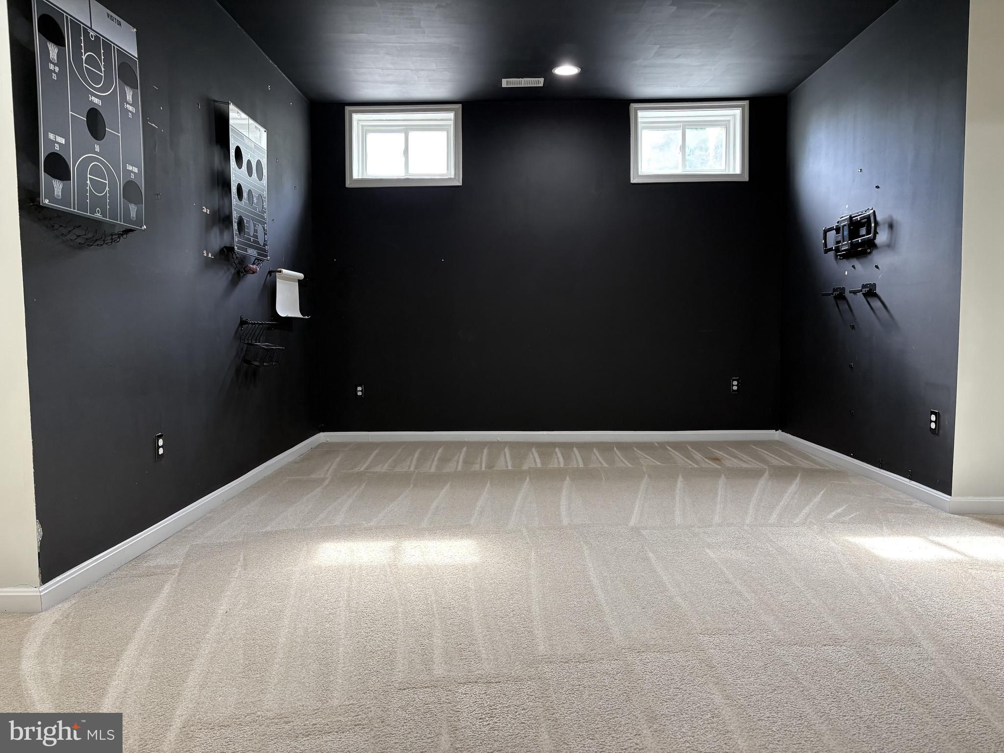 WOODMORE TOWNE CENTRE - Residential