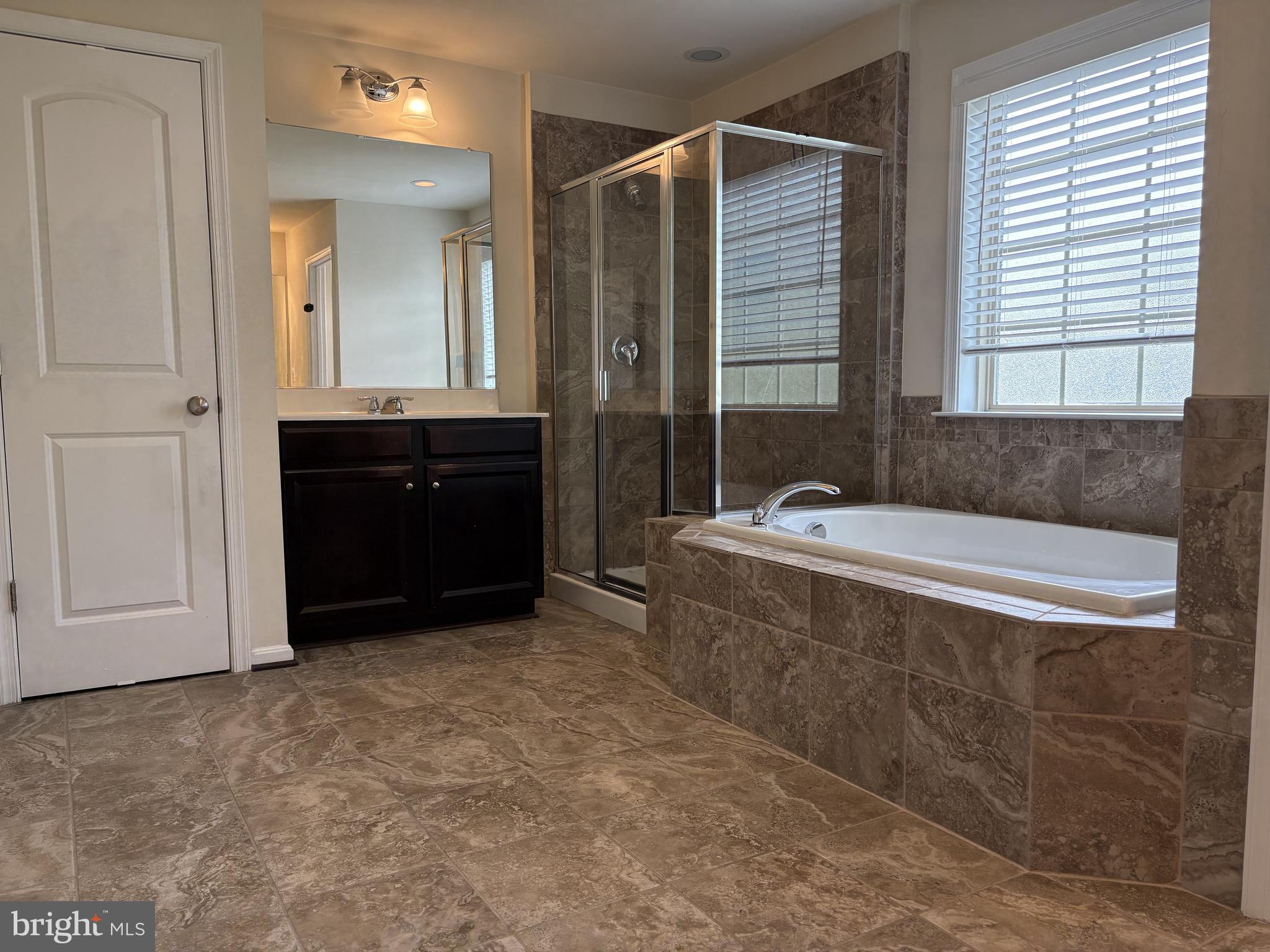 WOODMORE TOWNE CENTRE - Residential