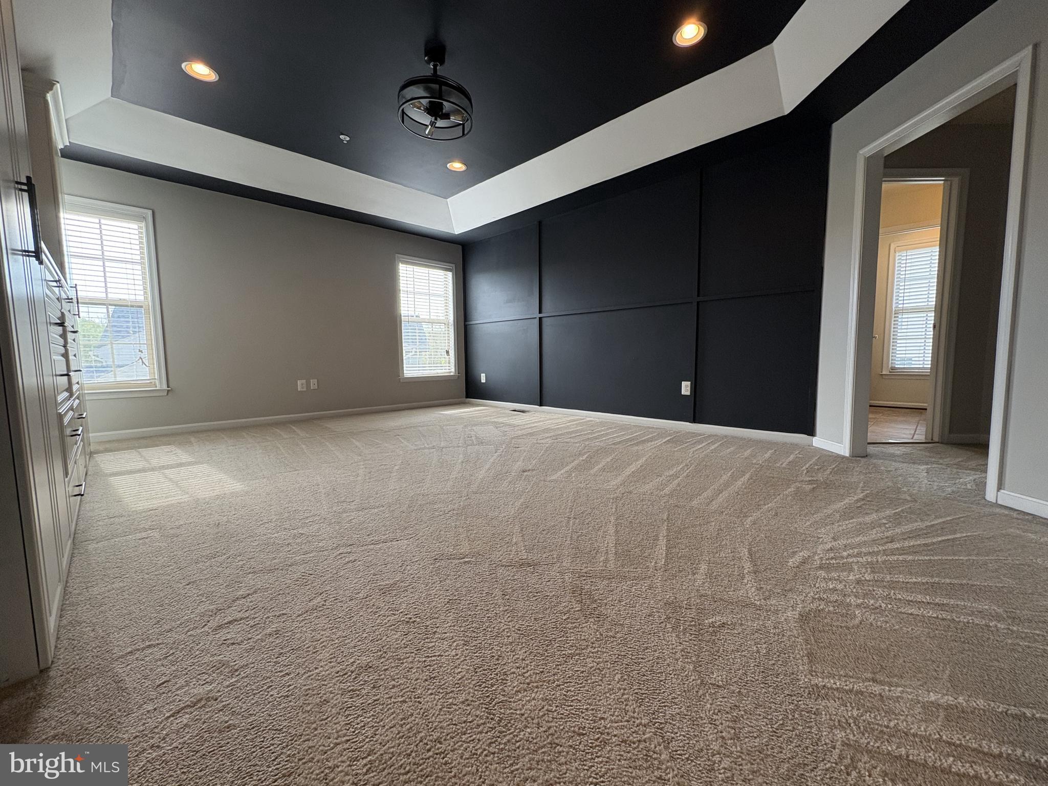 WOODMORE TOWNE CENTRE - Residential