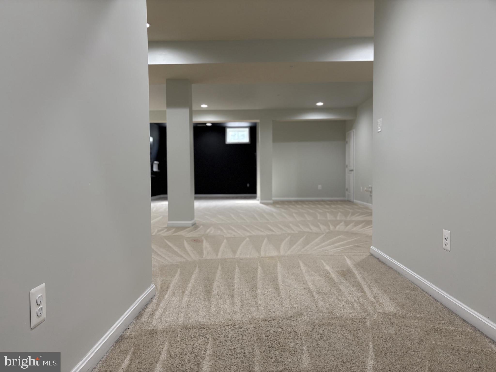 WOODMORE TOWNE CENTRE - Residential