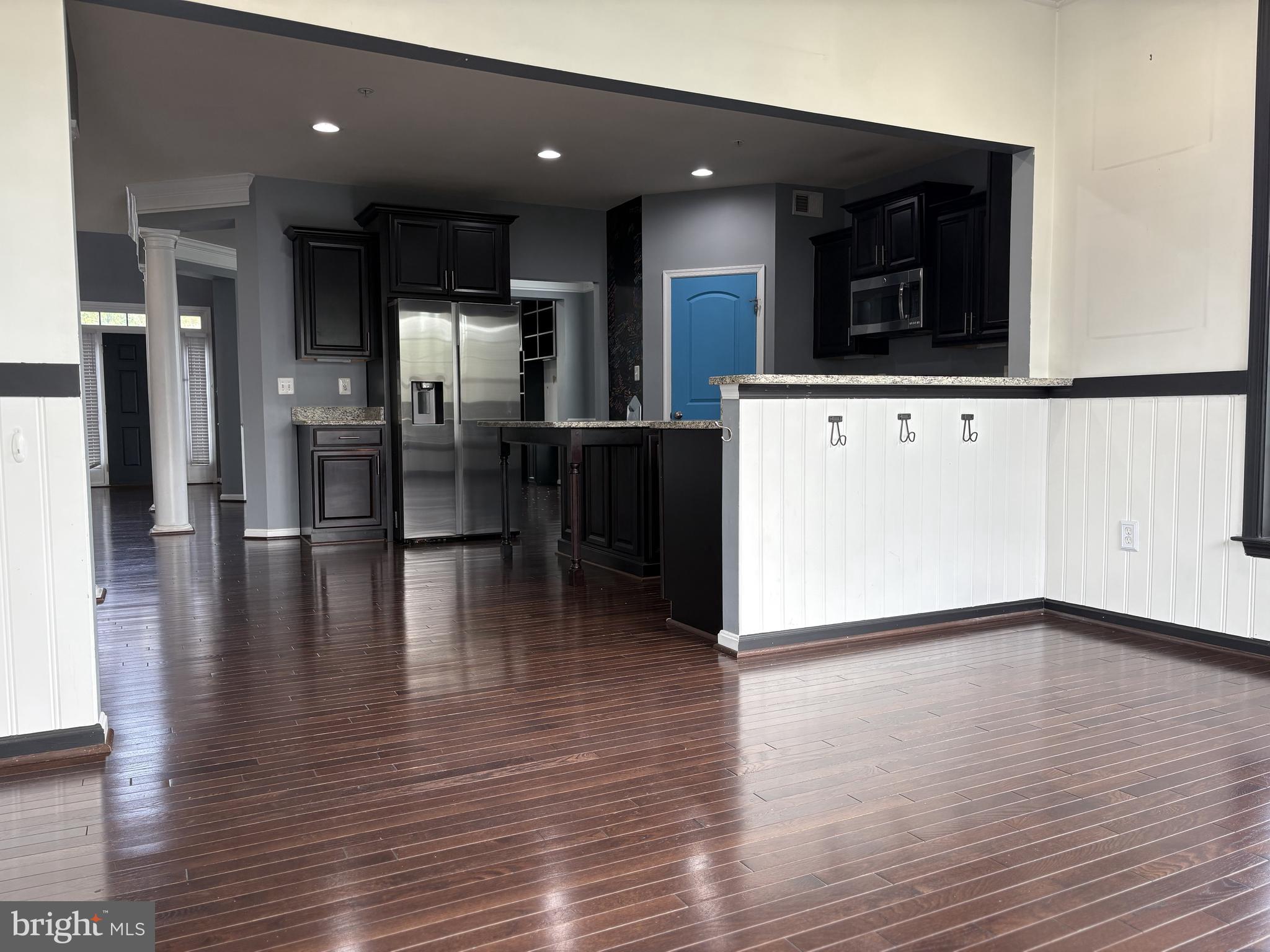 WOODMORE TOWNE CENTRE - Residential