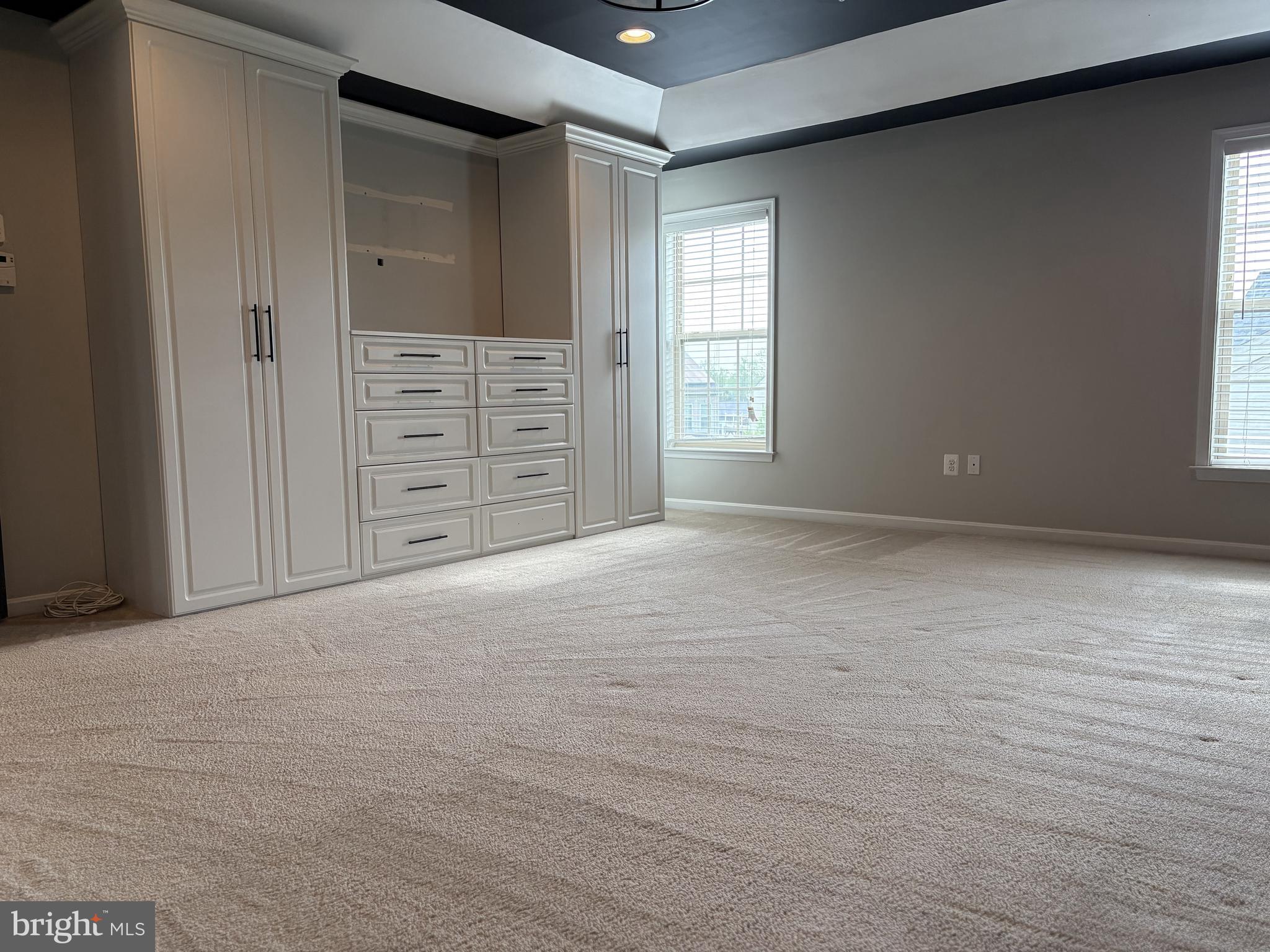 WOODMORE TOWNE CENTRE - Residential