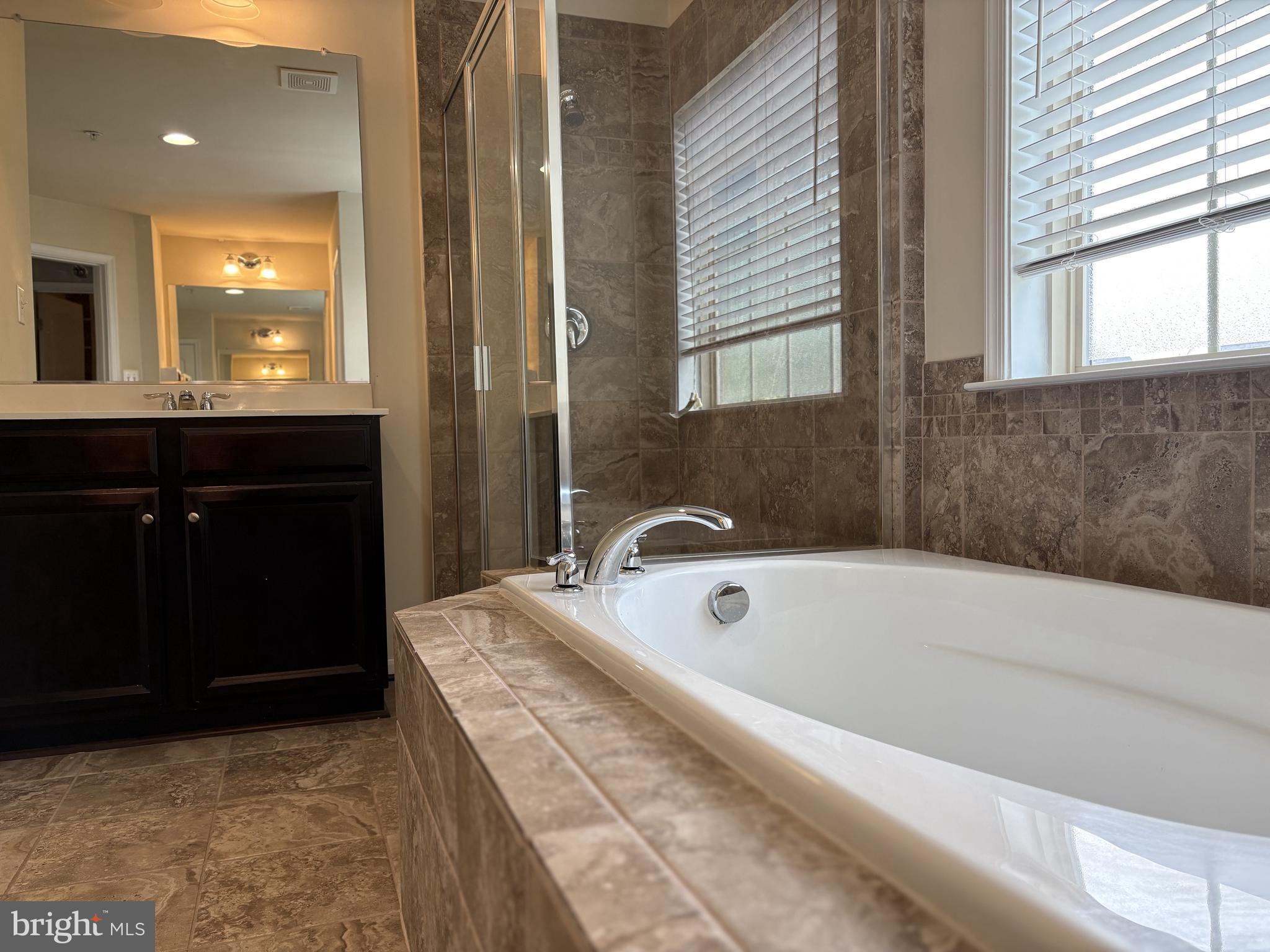 WOODMORE TOWNE CENTRE - Residential