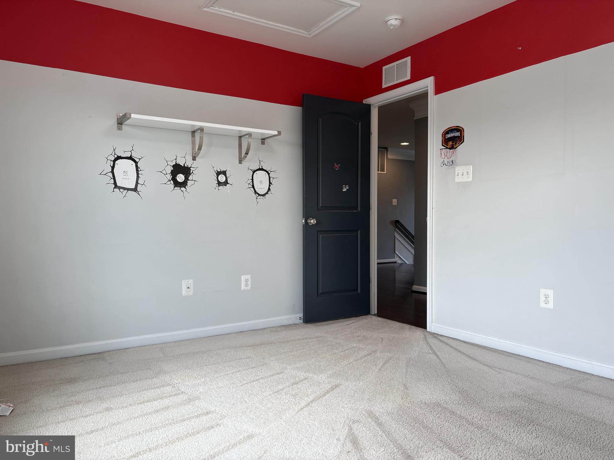 WOODMORE TOWNE CENTRE - Residential