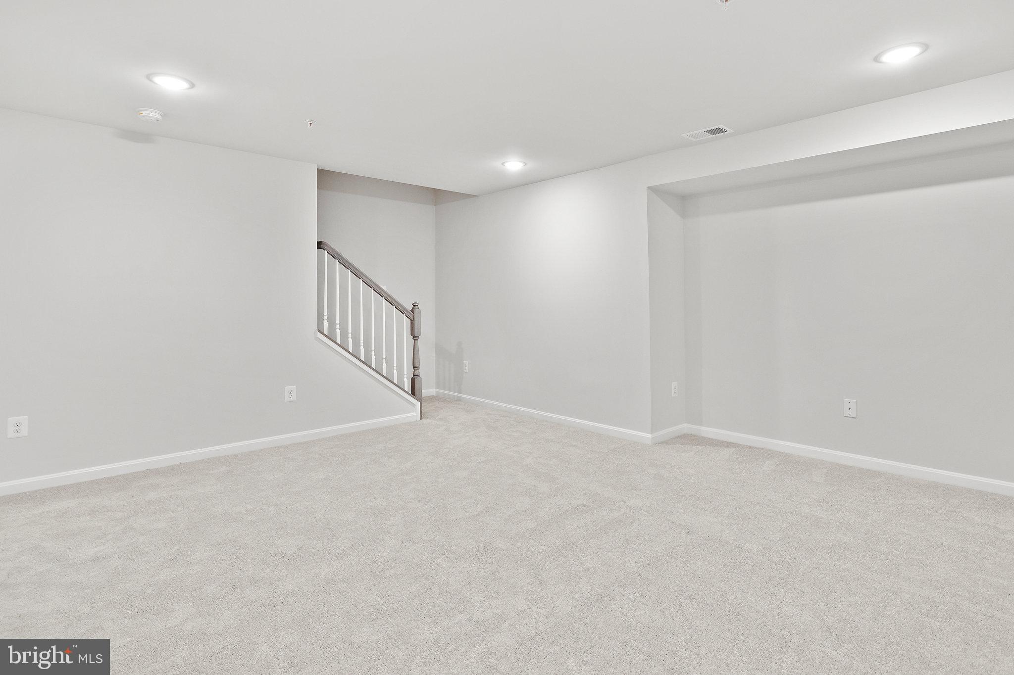 GRACE MEADOWS - Residential