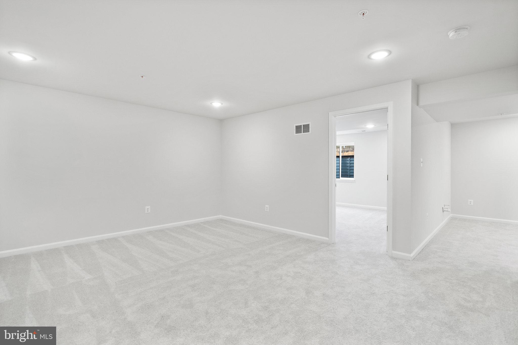 GRACE MEADOWS - Residential