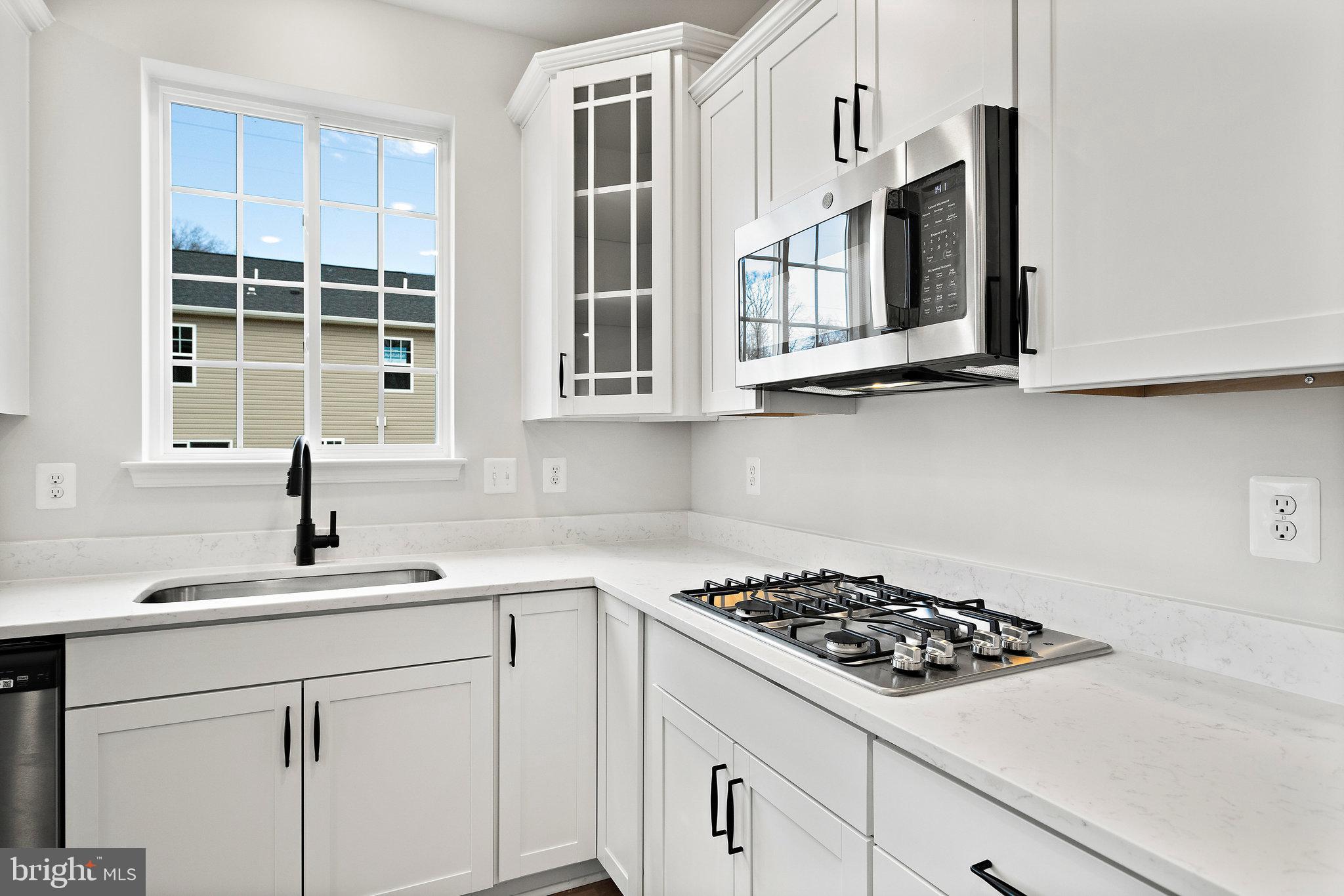 GRACE MEADOWS - Residential