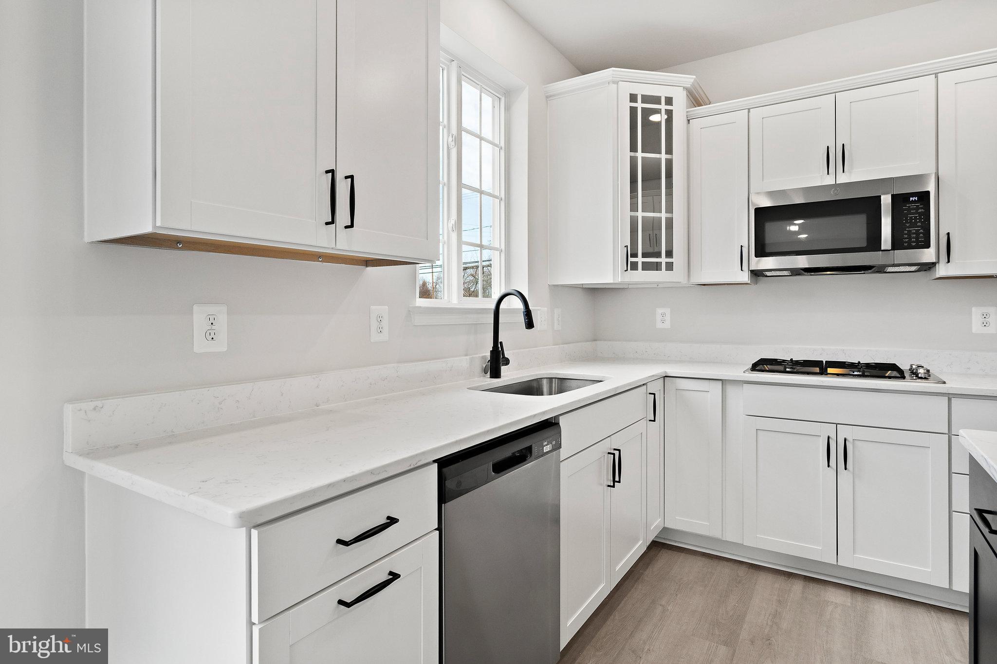 GRACE MEADOWS - Residential