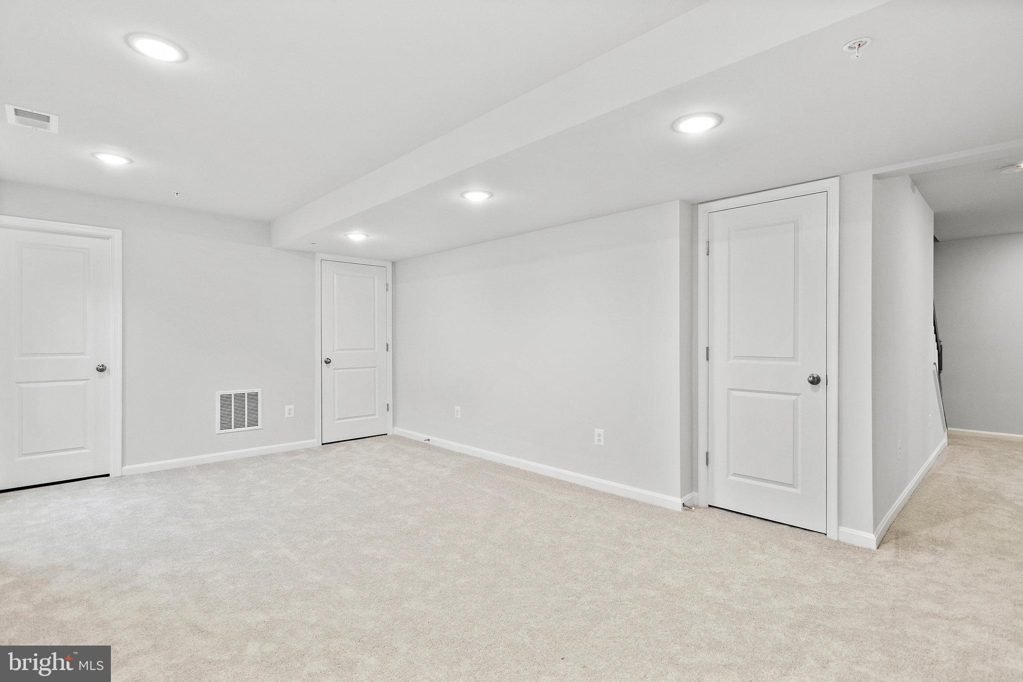 GRACE MEADOWS - Residential