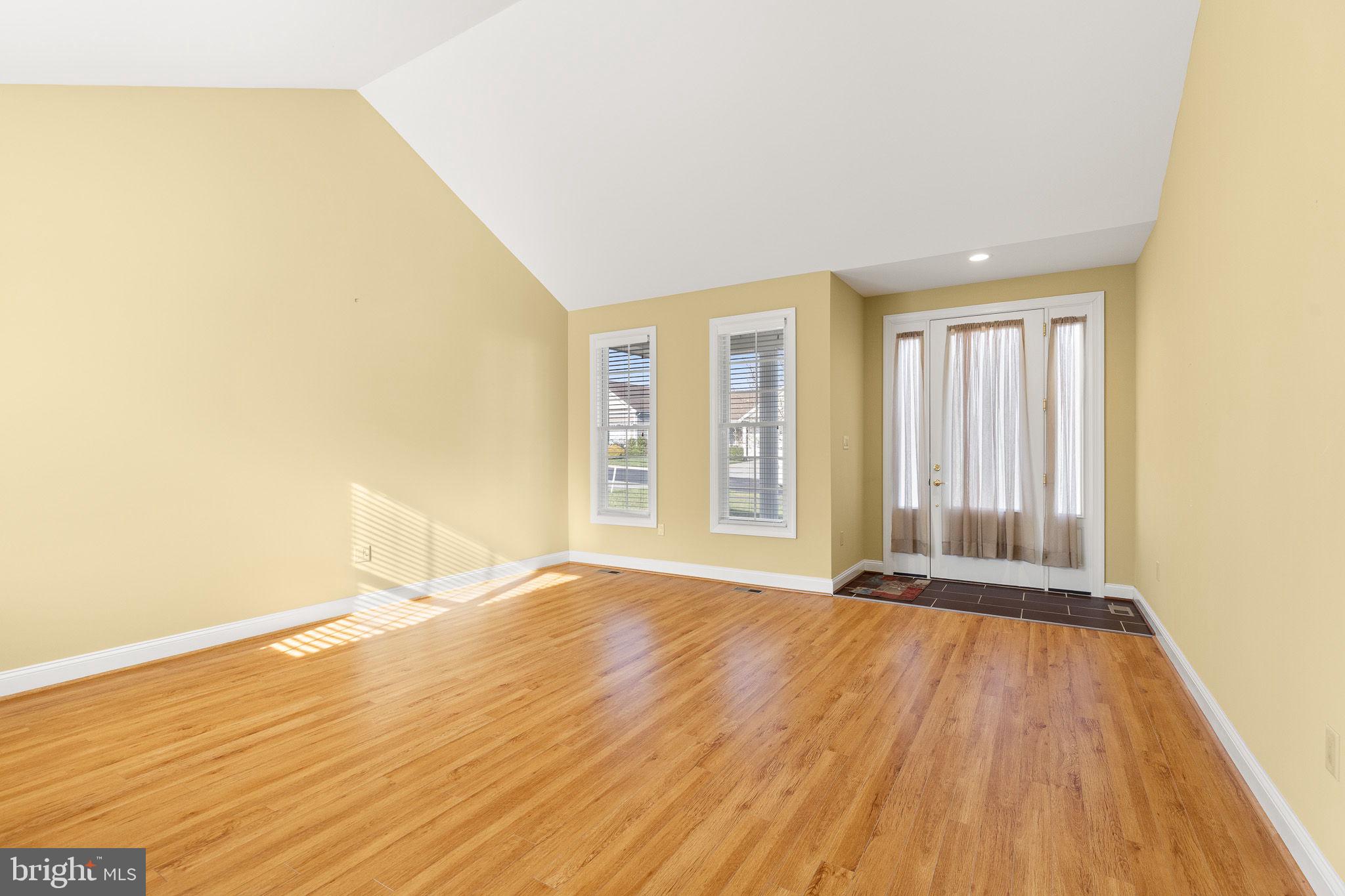 HISEY PARK - Residential