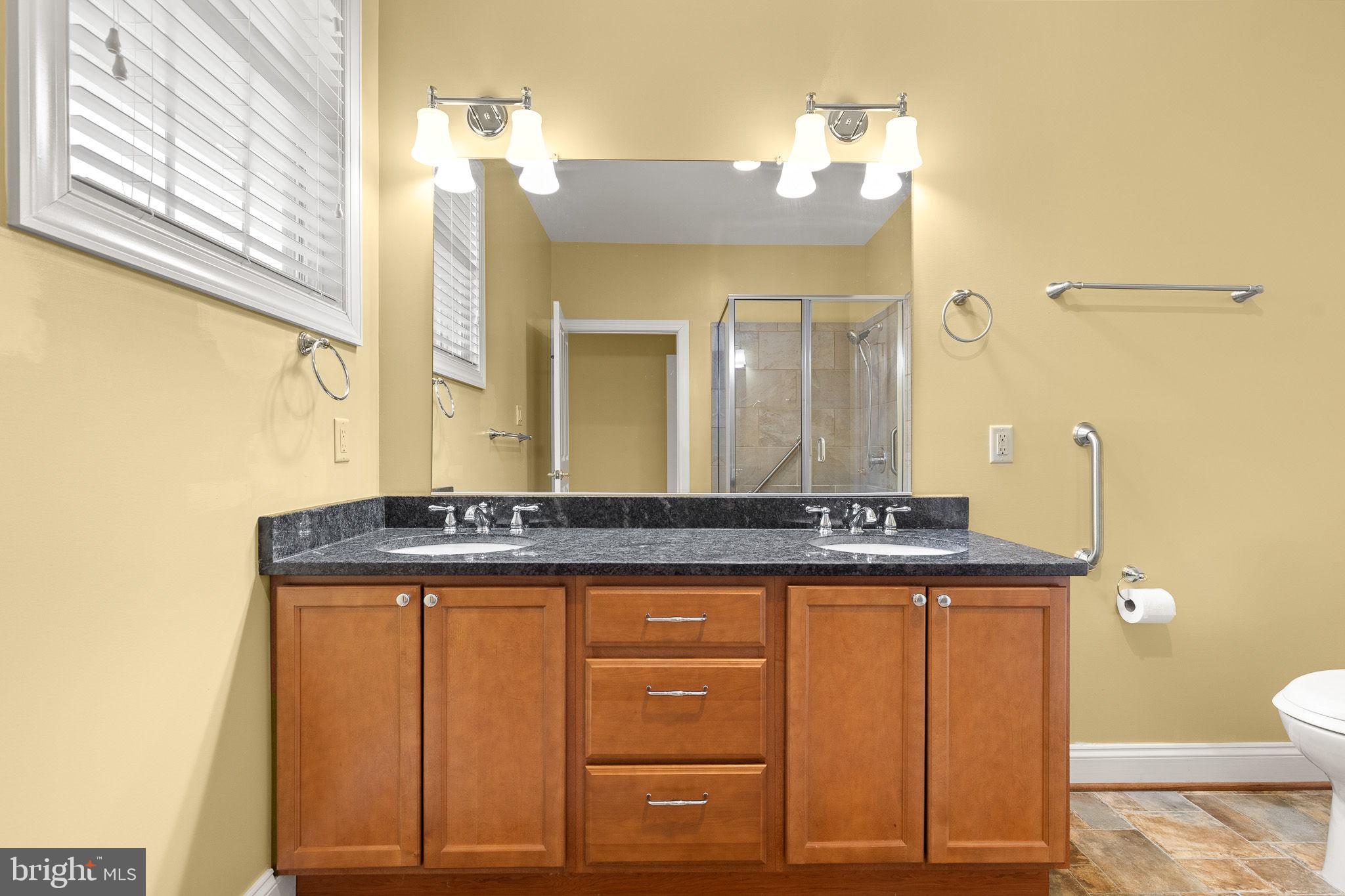 HISEY PARK - Residential